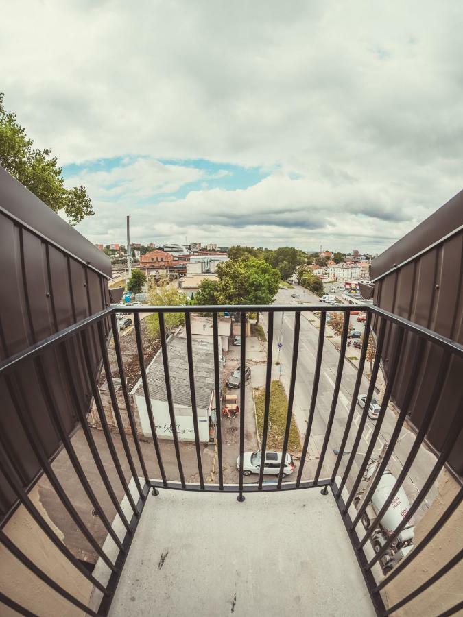Self Check-In Hotel Railway Apartments Vilnius Exterior photo