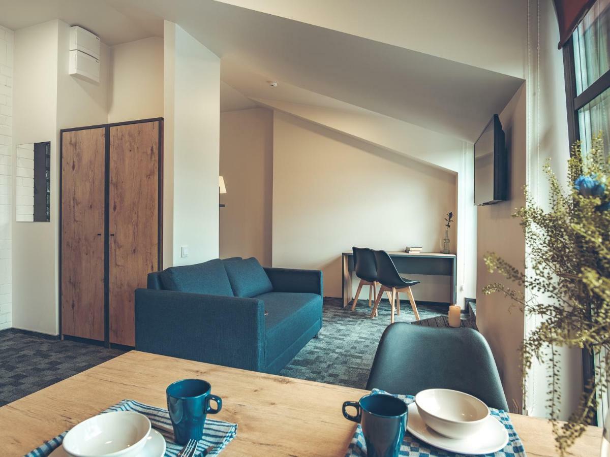 Self Check-In Hotel Railway Apartments Vilnius Exterior photo